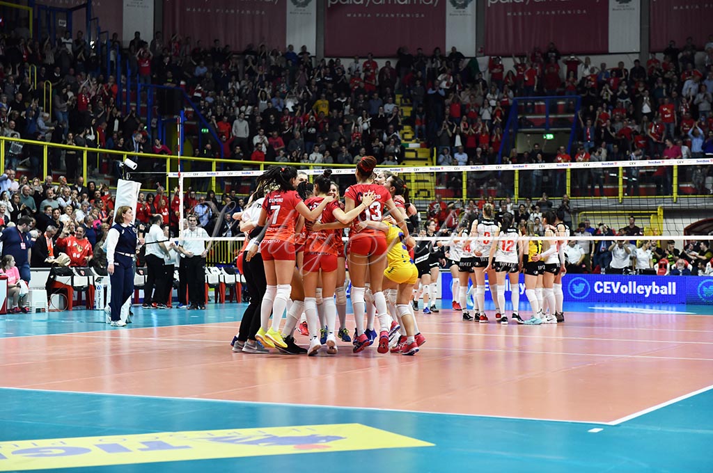 Unet E-Work Busto Arsizio-CSM Volei Alba Blaj (37)